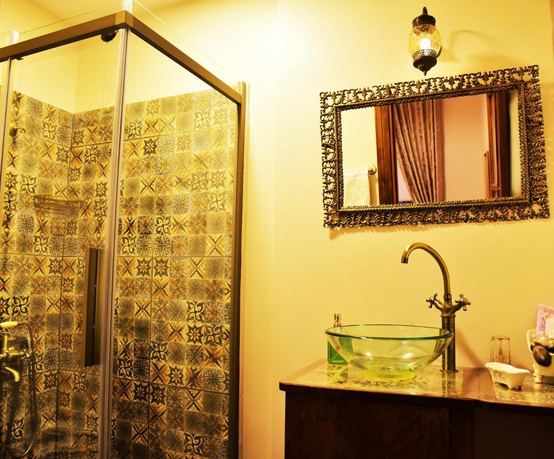 Ottoman Suites By Sera House Istanboel Buitenkant foto